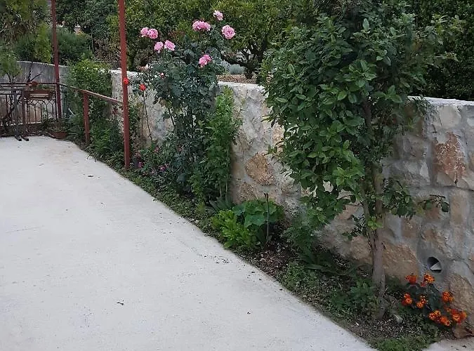 With Parking Space - 12695 * Трогир